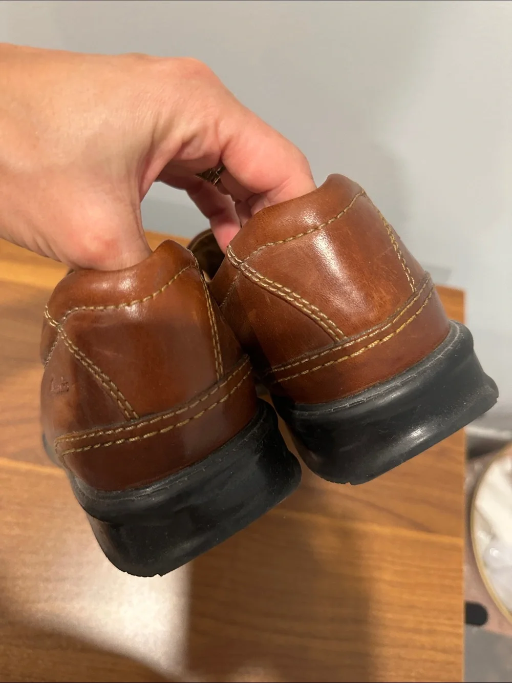 Clarks Men’s Brown Leather Slip-On Loafers